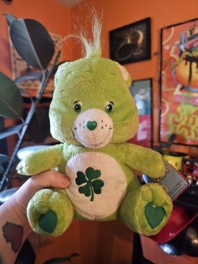 Vintage Y2K Green Care Bears Good Luck Shamrock Plush Stuffy 2004 Tag